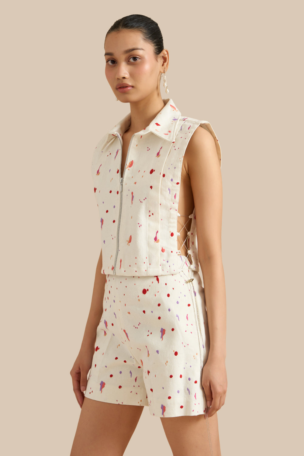 White Denim Embroidered Collar Pleat Bib Set