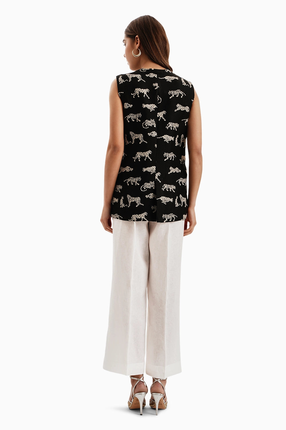 Black Leopard Jacquard Jacket with White Linen Pants