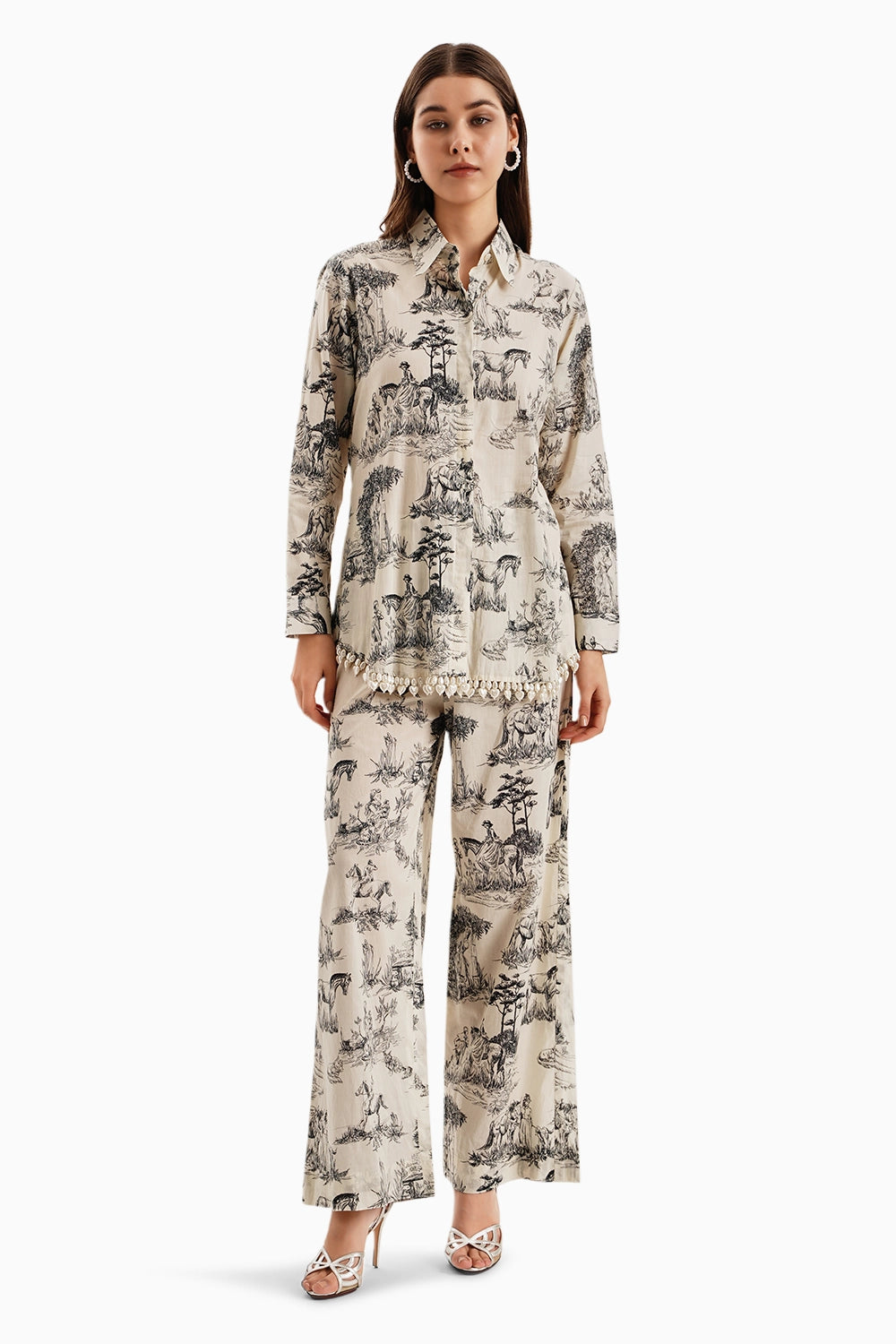 Black White Cotton Noble Ground Set