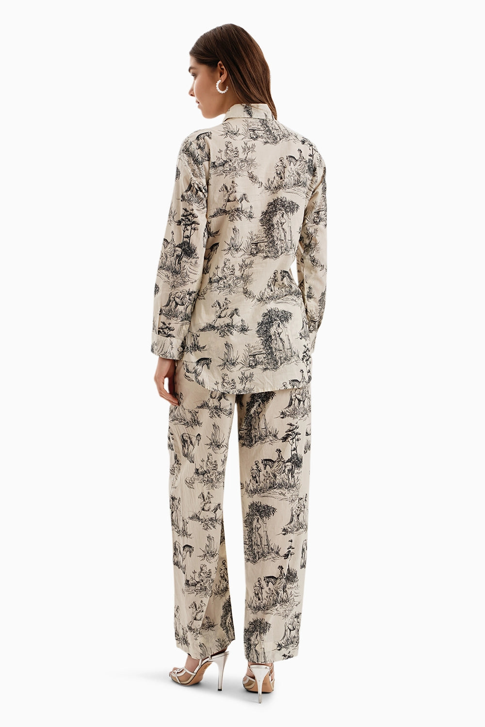 Black White Cotton Noble Ground Set