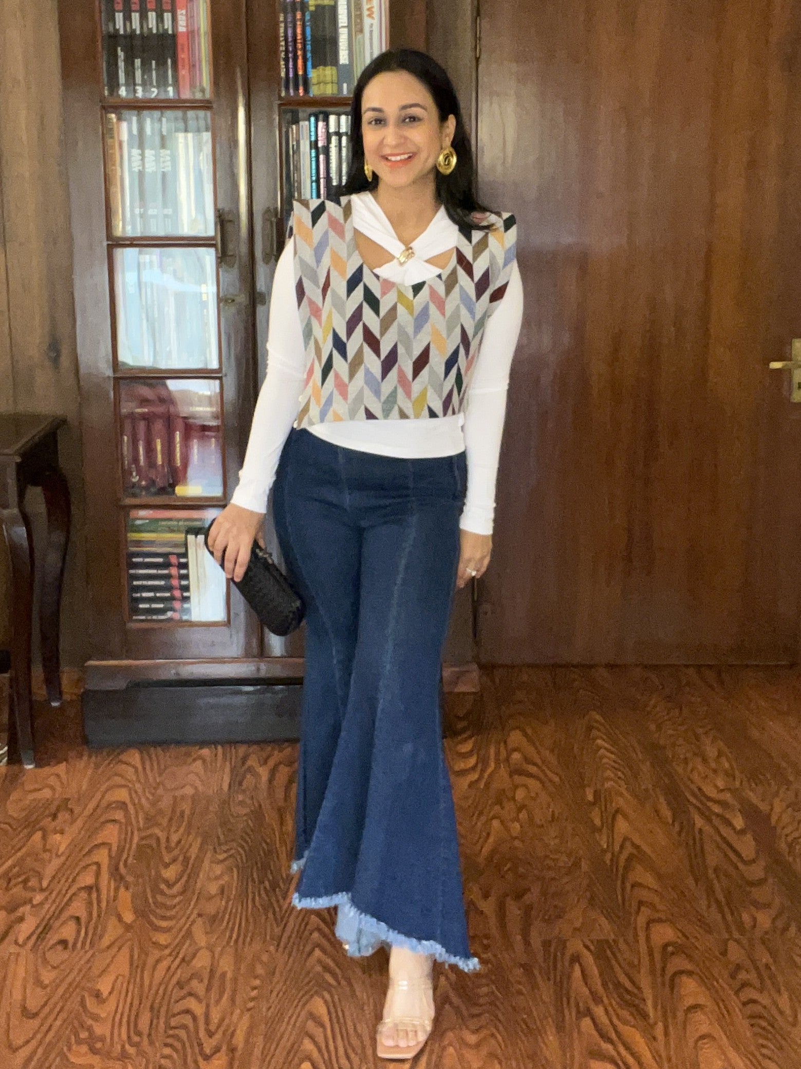 Ayanka in Jacquard Leaves Bib