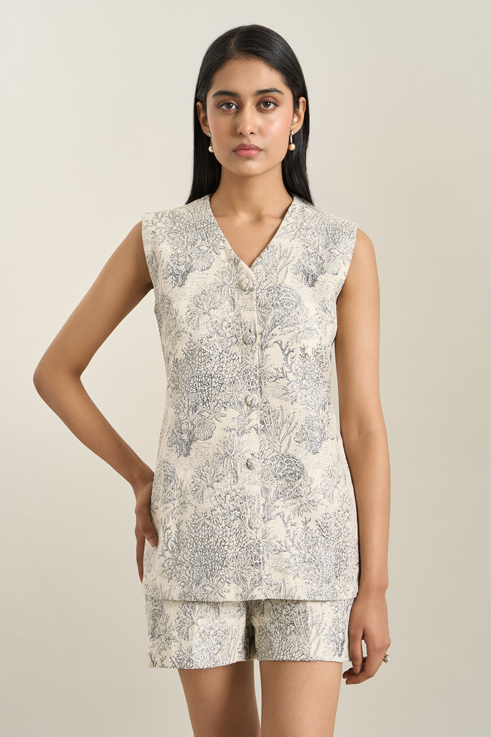 Grey Floral Jacquard Jacket and Shorts Set