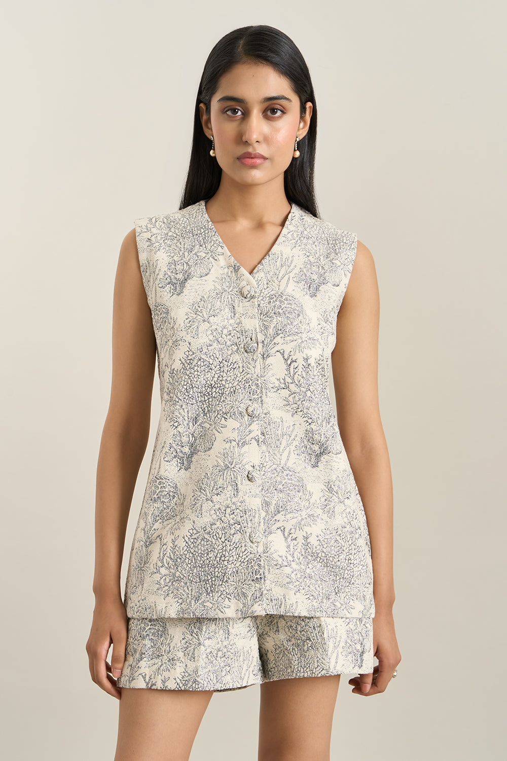 Grey Floral Jacquard Jacket and Shorts Set